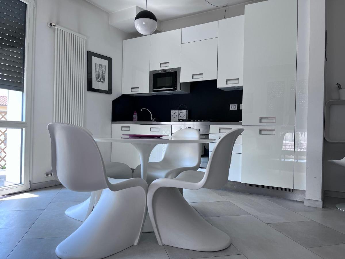 Villa Fenix Milano Екстериор снимка