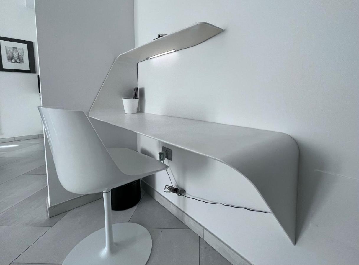 Villa Fenix Milano Екстериор снимка